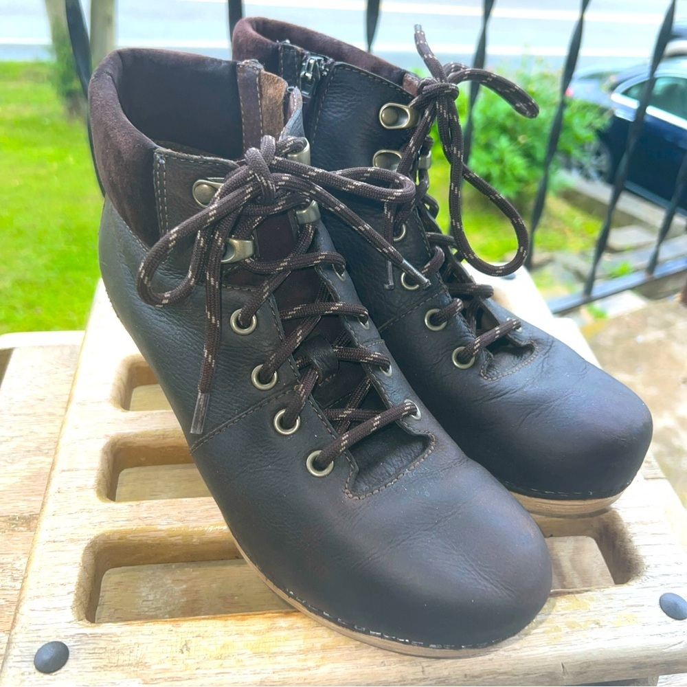 Dansko “Mikayla” Do Brown Oiled Leather Heeled Boots Eu Size 38, USA 7